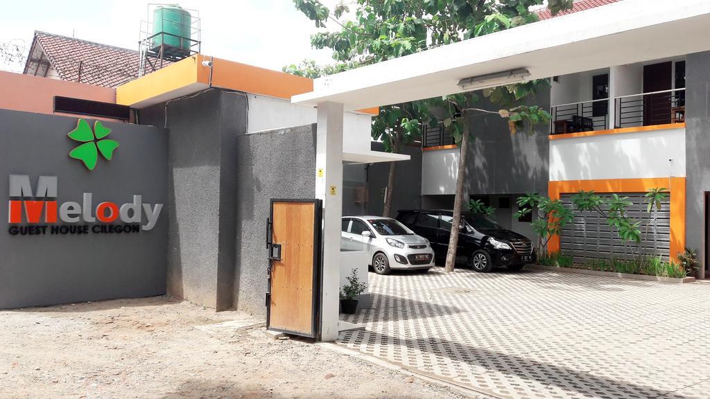 Melody Guest House Cilegon Esterno foto